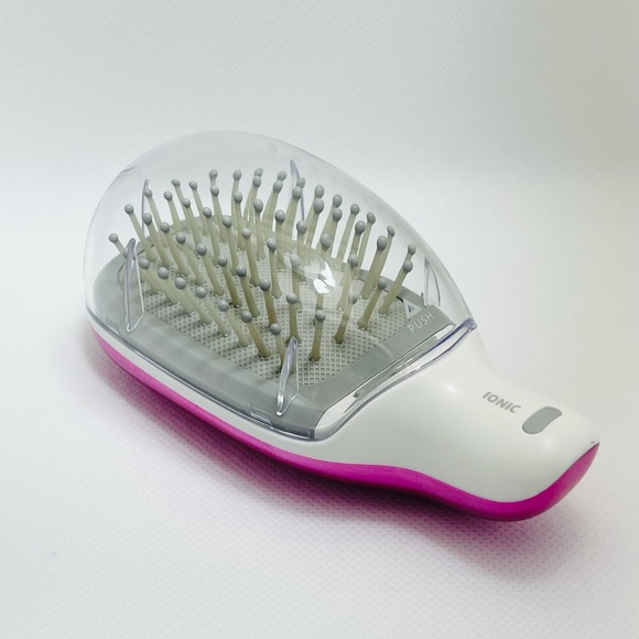 Korea Fashion Portable Compact Ionic Hair Brush - Picture 1 of 9